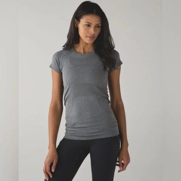 Lululemon Swiftly Tech Short Sleeve Crew Heathered Slate - Picture 1 of 8